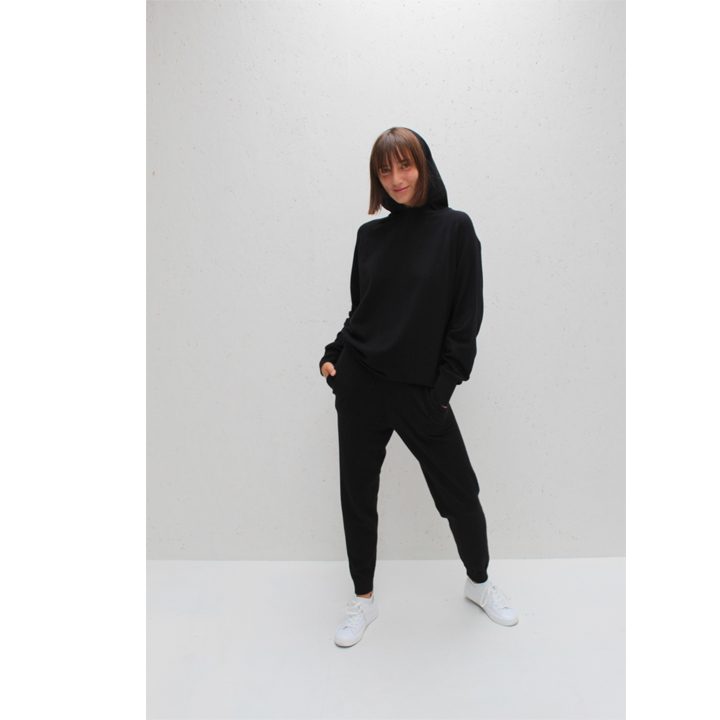 lucy-lounge-pant-black-0 2